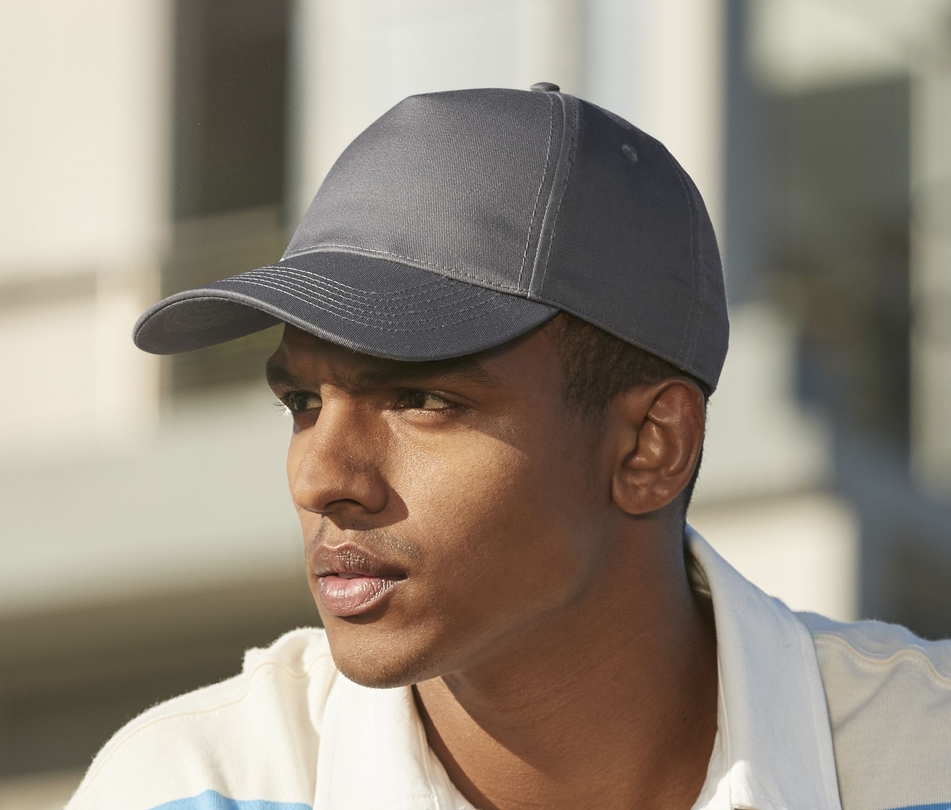 URBANWEAR 5 PANEL SNAPBACK