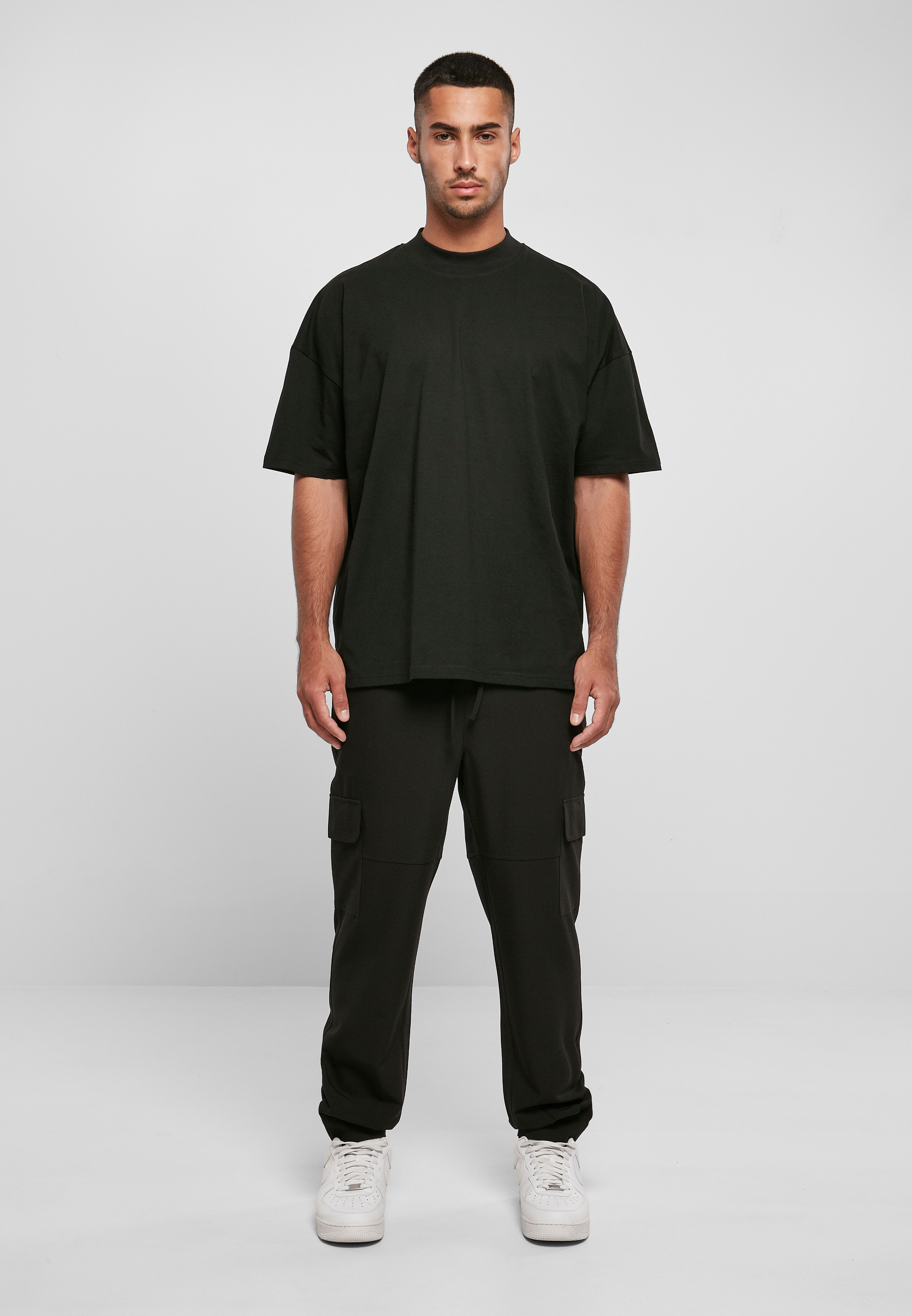 OVERSIZED MOCK NECK TEE